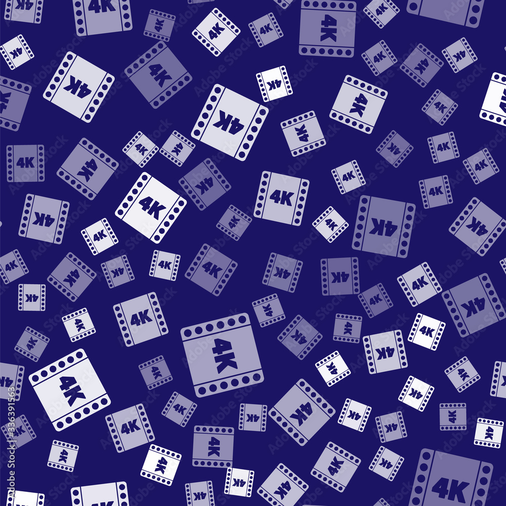 蓝色背景上的白色4k电影、磁带、框架图标隔离无缝图案。矢量插图