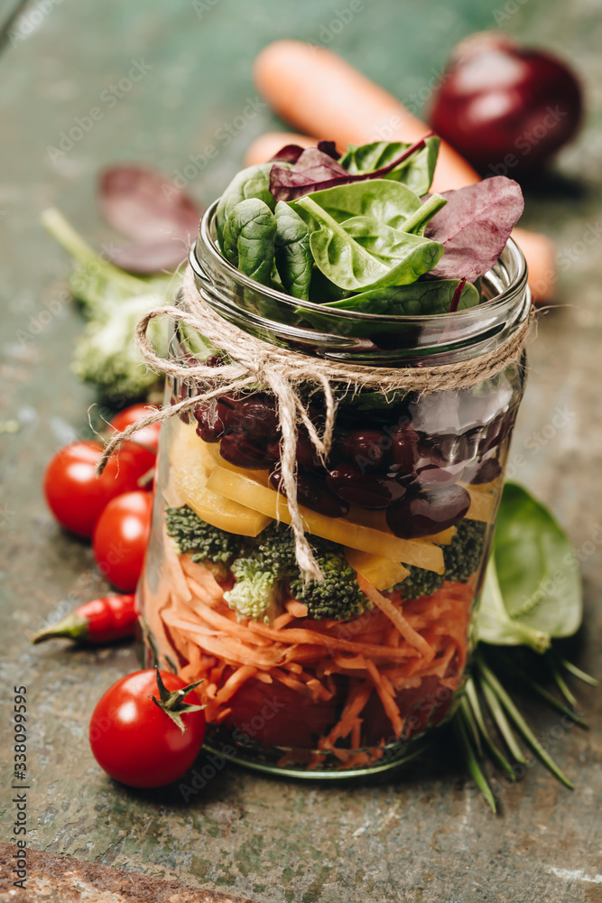 Healthy Homemade Mason Jar Salad, healthy food
