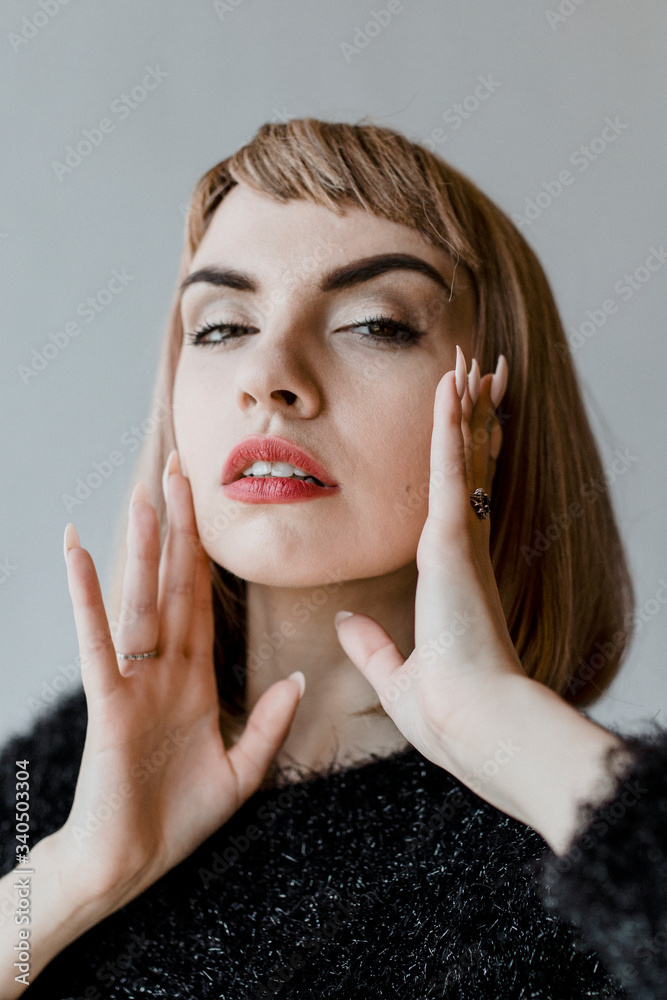 Model with a blunt bob haircut