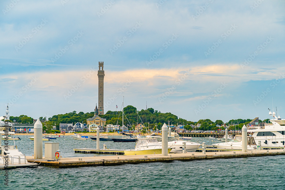 美国马萨诸塞州普罗文斯敦普罗文斯敦码头和朝圣者纪念碑