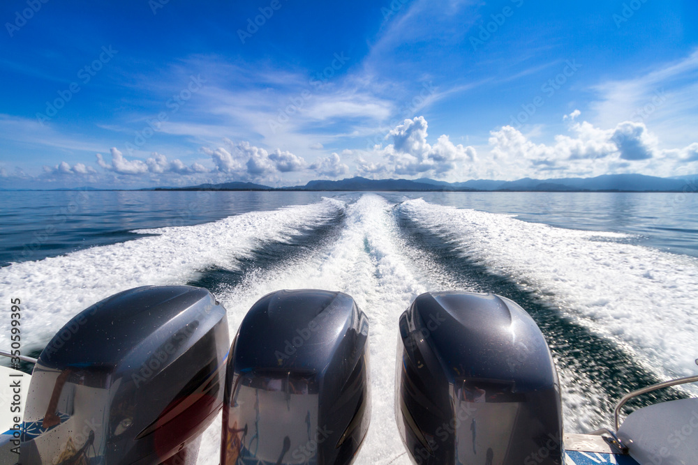 泰国安达曼海快速摩托艇之旅