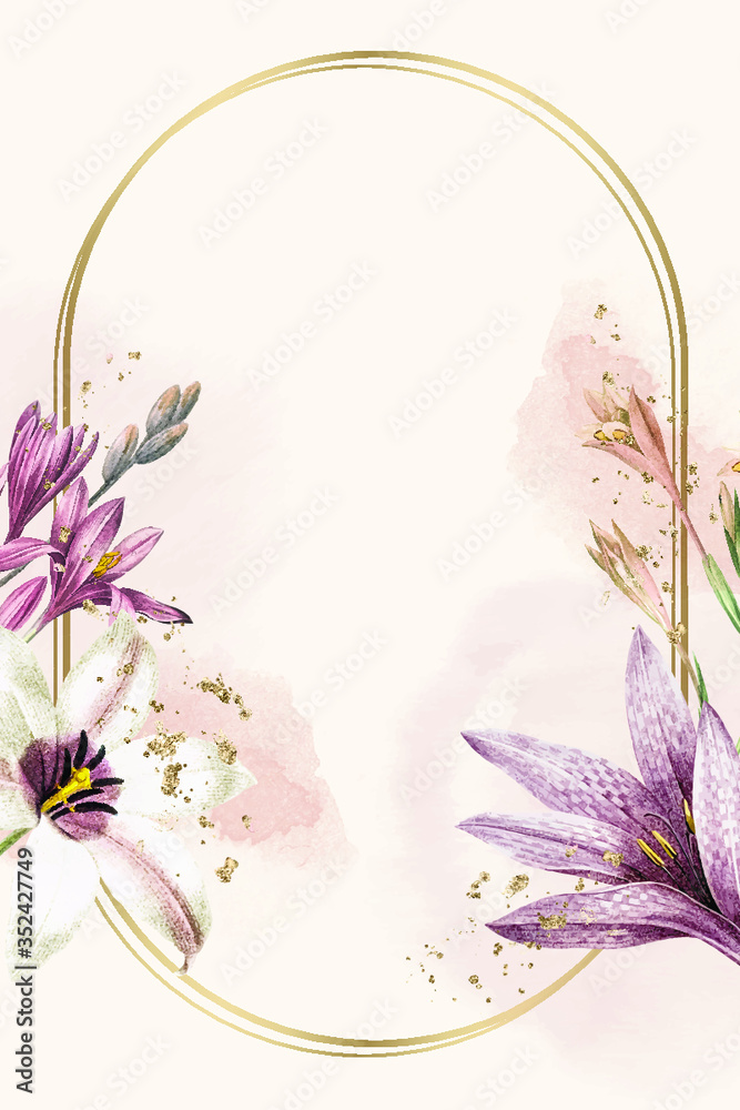 米色背景矢量上的花朵金色框架