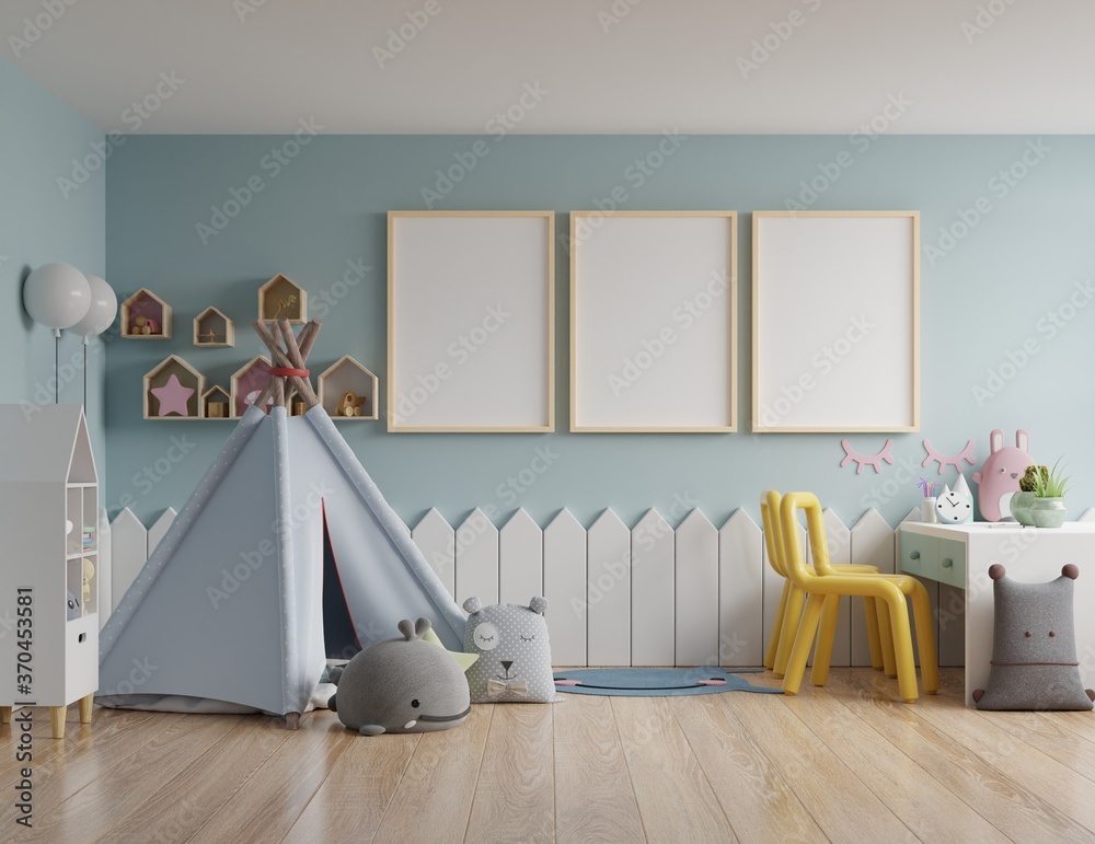 儿童卧室/儿童房间的模型海报框架。
