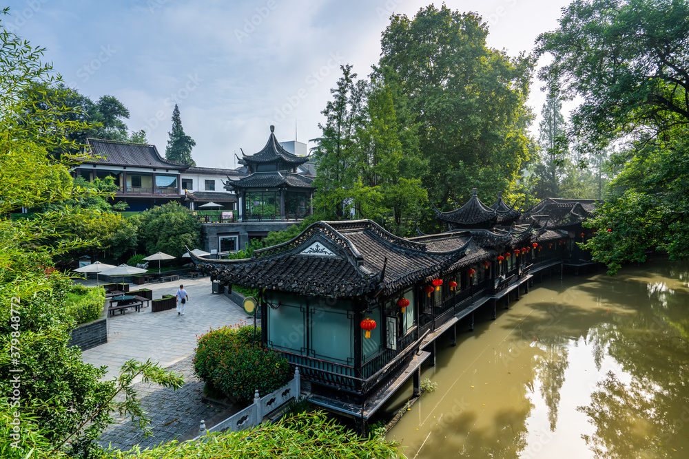 中国扬州瘦西湖古典建筑景观