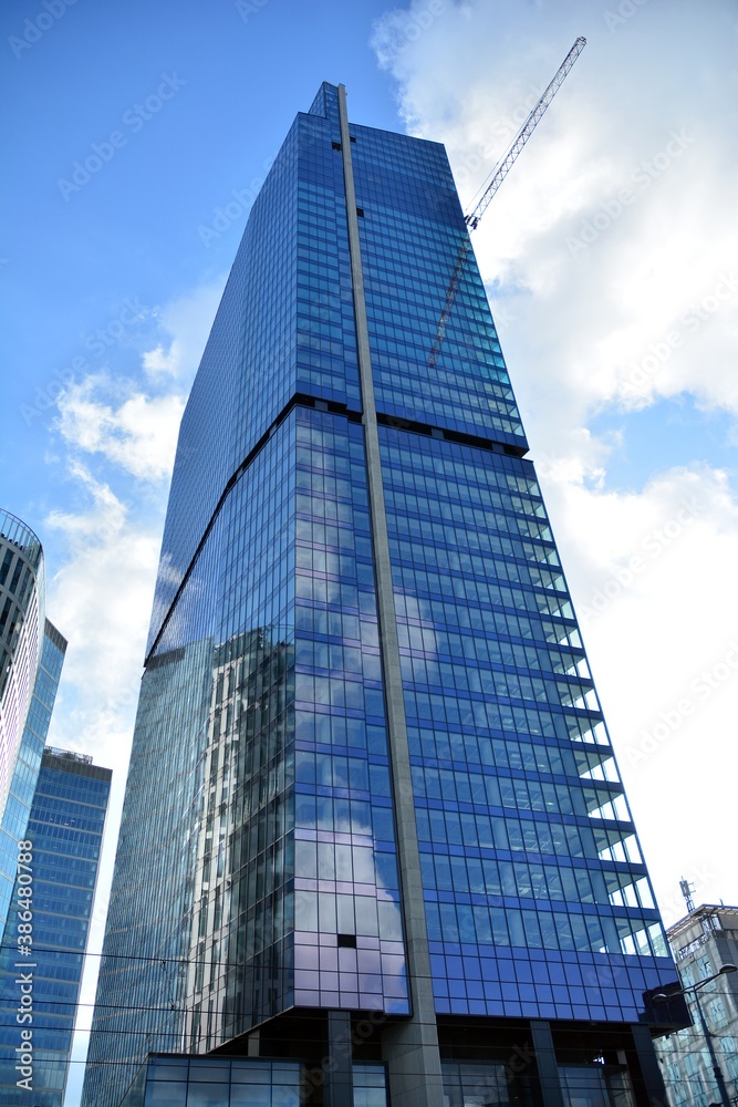 市中心金融区的新摩天大楼。正在建造新建筑。