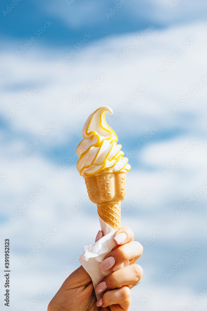 夏季软冰淇淋