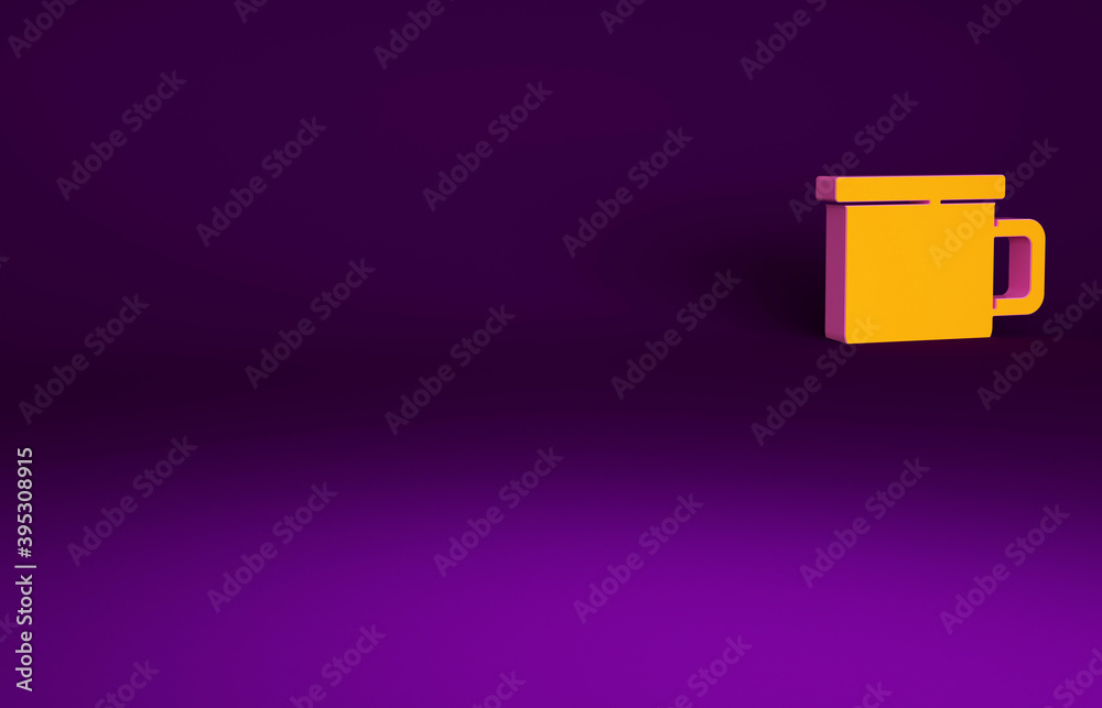 橙色露营金属马克杯图标，独立于紫色背景。极简主义概念。3d插图