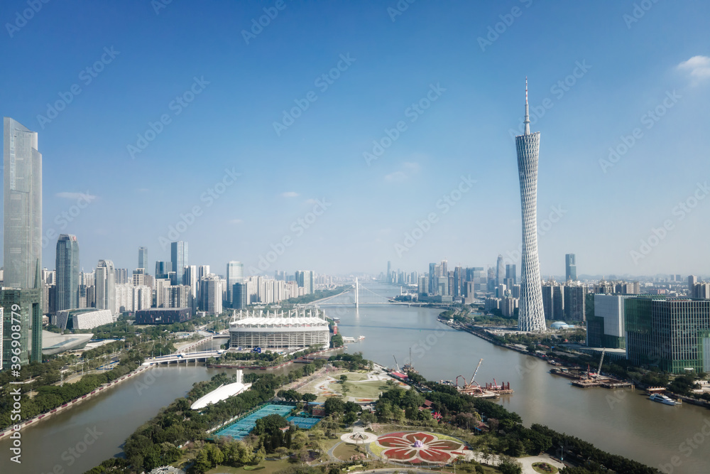 航拍中国广州现代城市建筑景观天际线