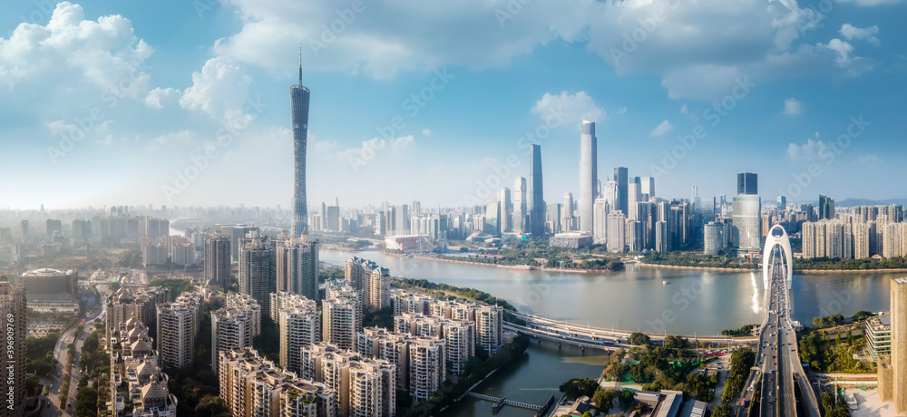 航拍中国广州现代城市建筑景观天际线