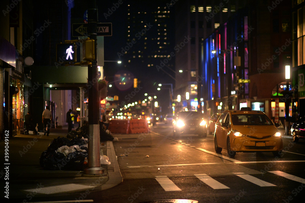 纽约市夜晚的街景