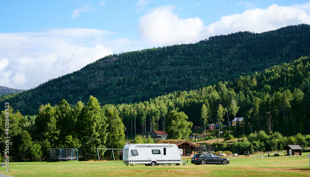 Skandinavien Urlaub mit dem Camper Wohnwagen 