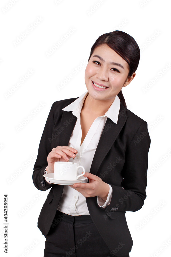 一个拿着咖啡杯的商务女性