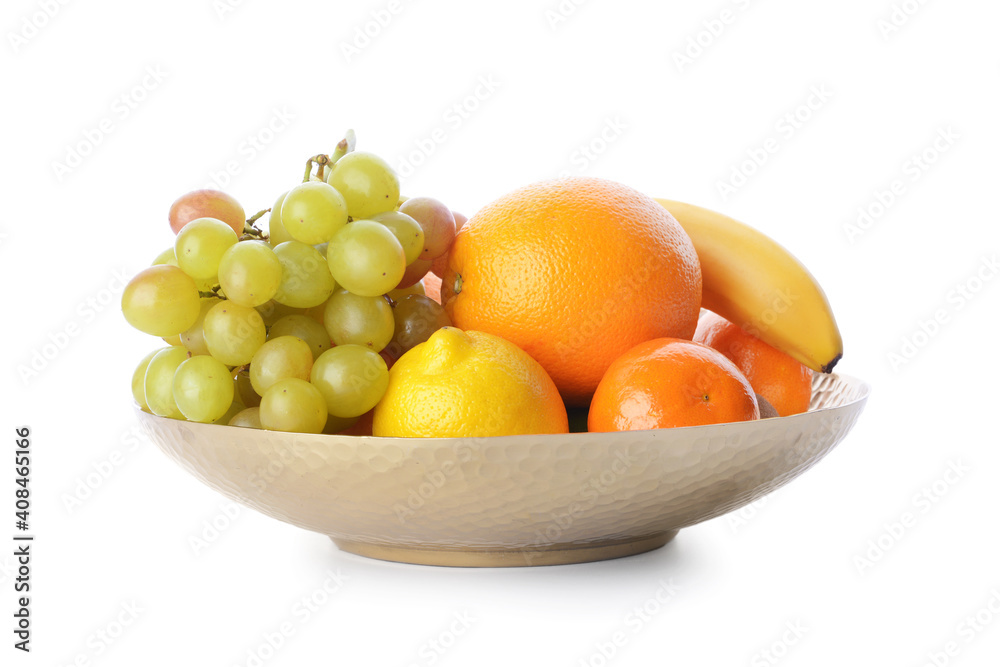 白底上有不同水果的盘子