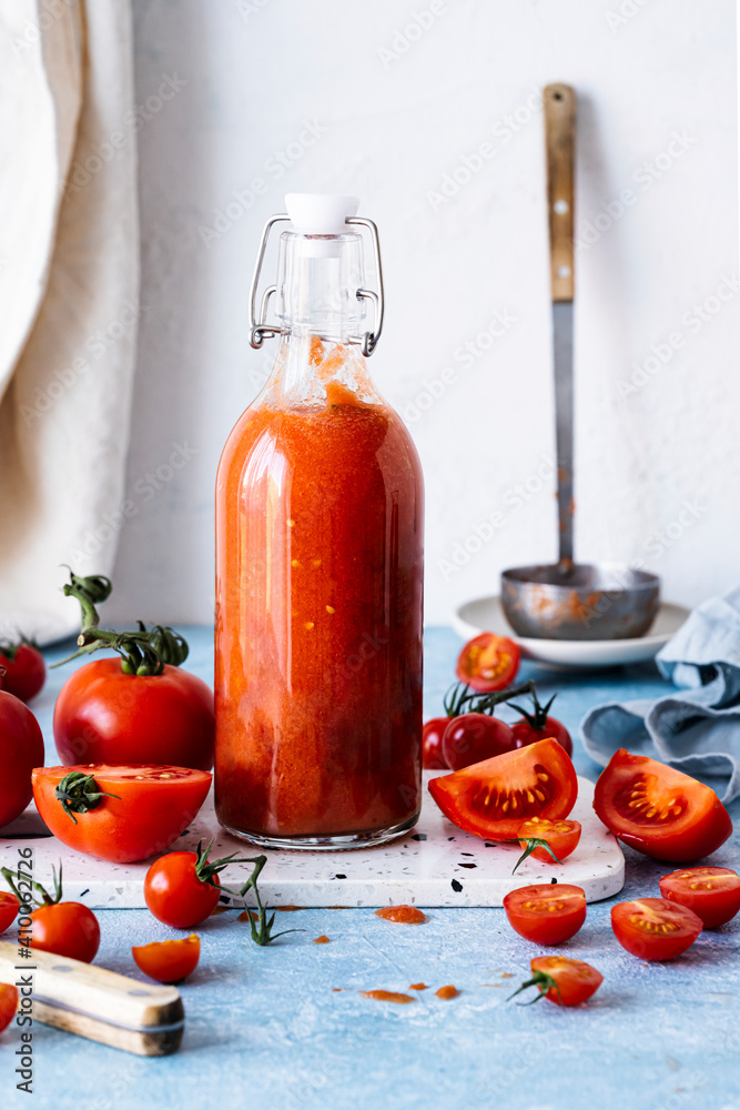 自制西班牙菜番茄美食摄影