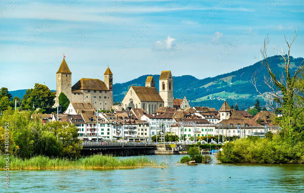 瑞士苏黎世湖的拉珀斯维尔城堡