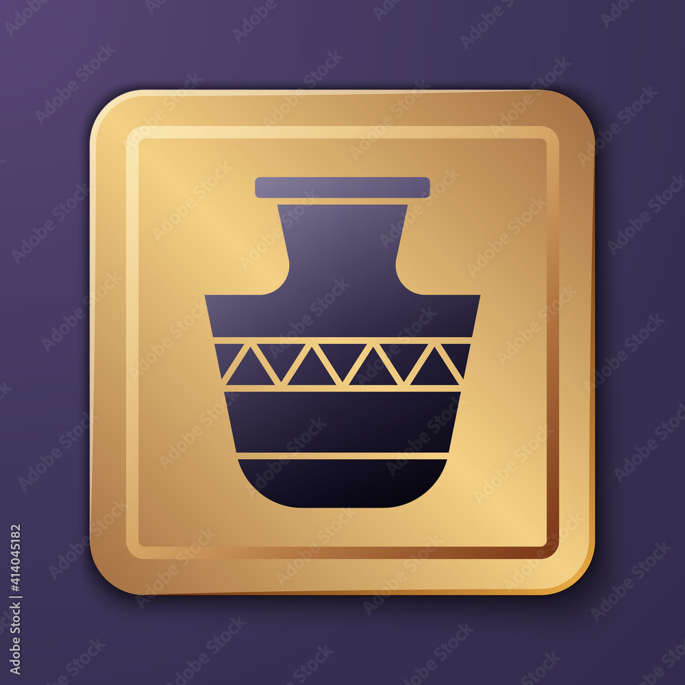 紫色古代双耳瓶图标，隔离在紫色背景上。金色方形按钮。矢量。