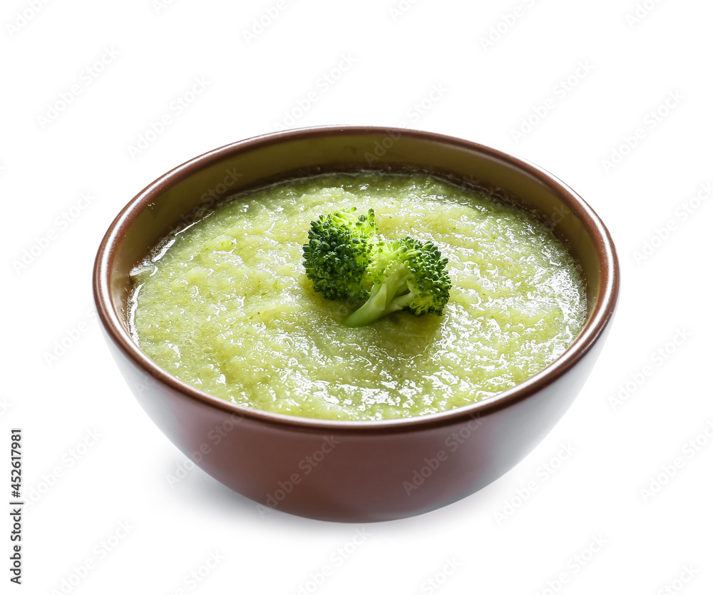 一碗美味的白底西兰花奶油汤
