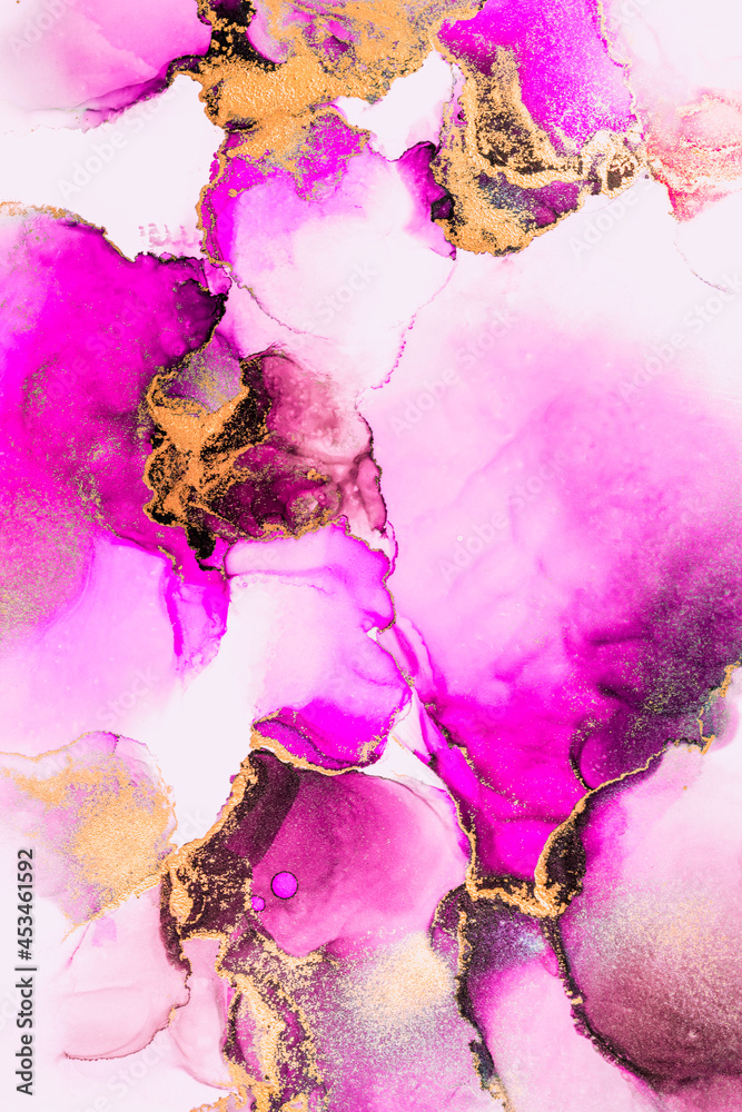 纸上大理石液体墨水艺术绘画的粉金色抽象背景。原始艺术品的图像
