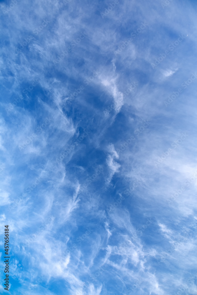 蓝天抽象背景白云蓬松