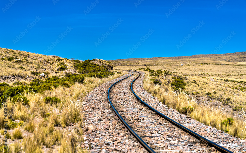 秘鲁安第斯山脉高海拔铁路