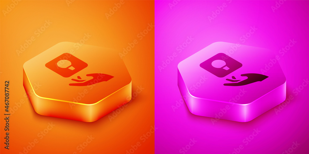 等轴测灯泡，在橙色和粉色背景上隔离概念图标。能量和id
