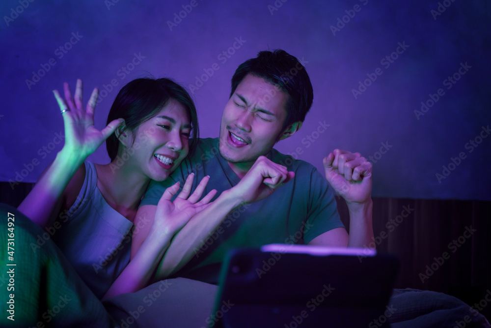 亚洲成年情人结婚夫妇喜欢观看音乐节音乐表演网络电影
