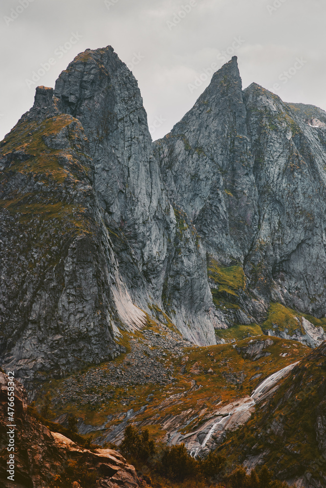 挪威山石景观旅游自然风光探索罗弗敦群岛
