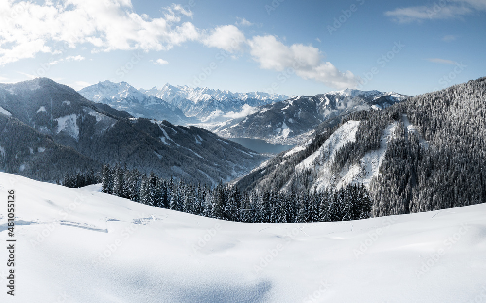Zell am See冬季山景，奥地利萨尔茨堡地区