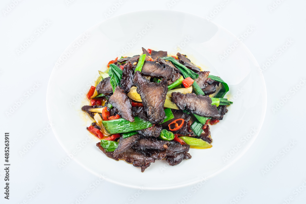 中国湘菜一盘炒牛肉