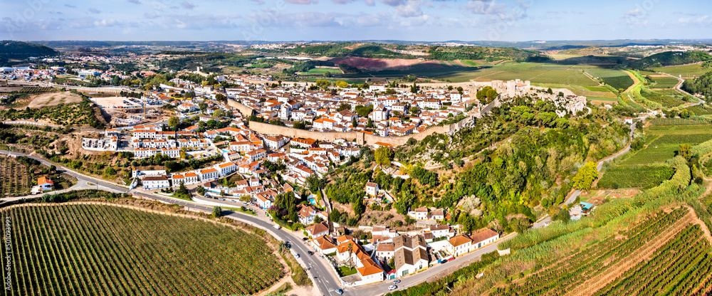 葡萄牙奥斯特地区城镇奥比多斯鸟瞰图