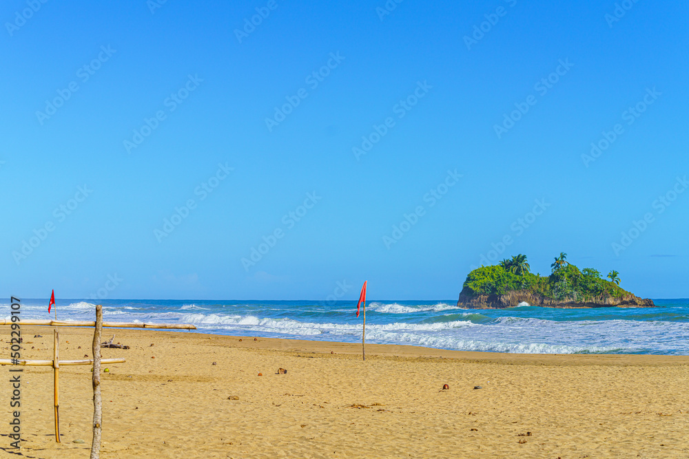 科克勒斯海滩，美丽的热带加勒比海海滩，维埃霍港，哥斯达黎加东海岸和科克岛