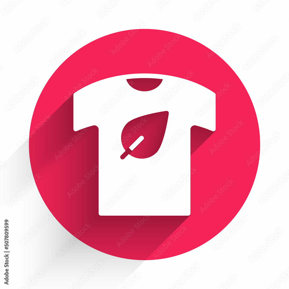 白色素食主义衬衫图标与长阴影背景隔离。红色圆圈按钮。矢量