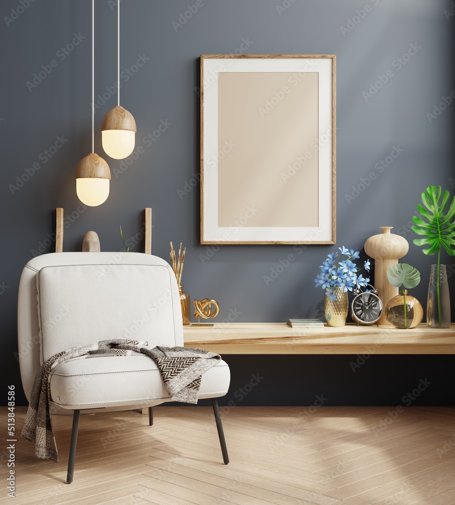 现代室内模型海报框架，深蓝色墙壁背景上有扶手椅。