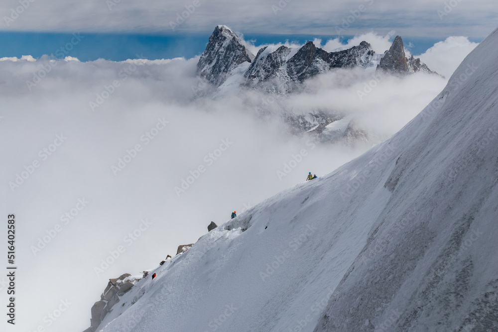 阿尔卑斯山脉最高的勃朗峰山体中的Aiguille du Midi全景