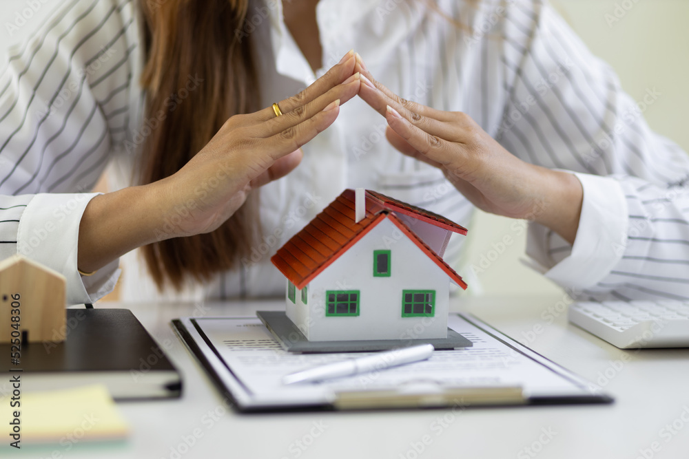 房地产和家庭保险概念