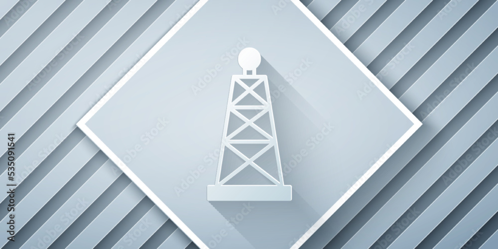 灰色背景上的剪纸石油钻机图标。天然气塔。工业物体。纸艺风格。V