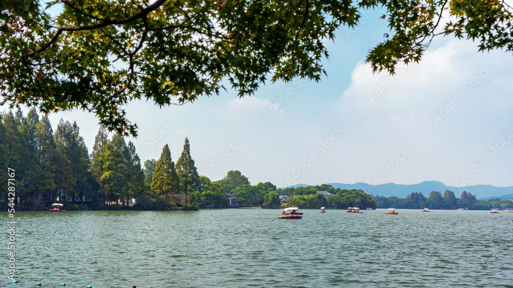 杭州西湖山水水墨画