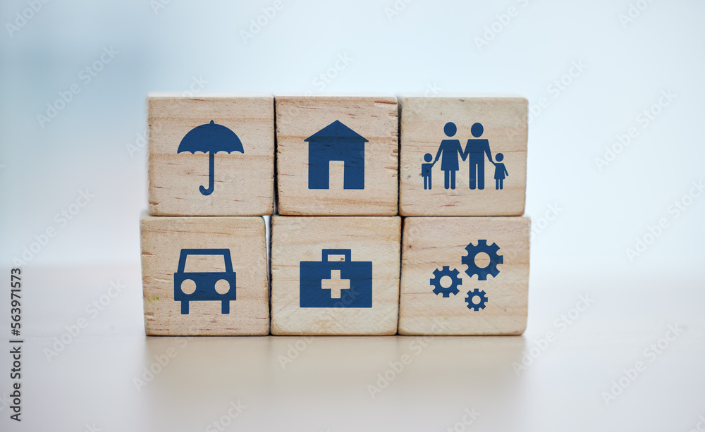 木制、立方体或堆叠式室内风险管理、安全或未来保护后台办公桌模型