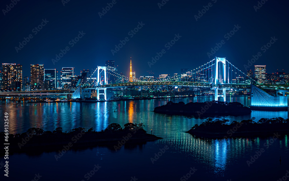 Tokyo Bay with the Rainbow Bridge, Odaiba, Tokyo, Japan