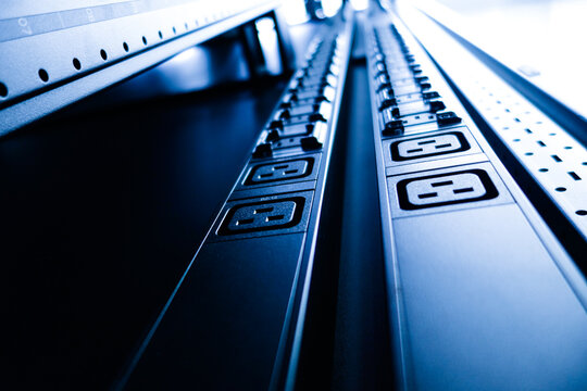 数据中心的配电单元