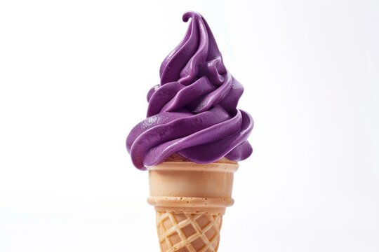 鲜艳的紫色软质冰淇淋旋绕在华夫筒顶部，于纯白色背景上孤立呈现。光线柔和，突出奶油般的质地。神经网络AI生成