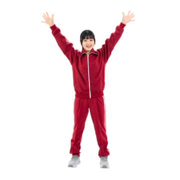 穿着运动衫欢呼的女学生 手工精密抠图背景透明全身照片PNG